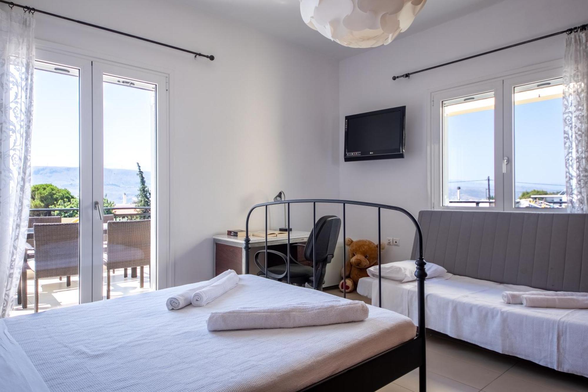 Souda Bay View With Private Pool Near Chania City Εξωτερικό φωτογραφία